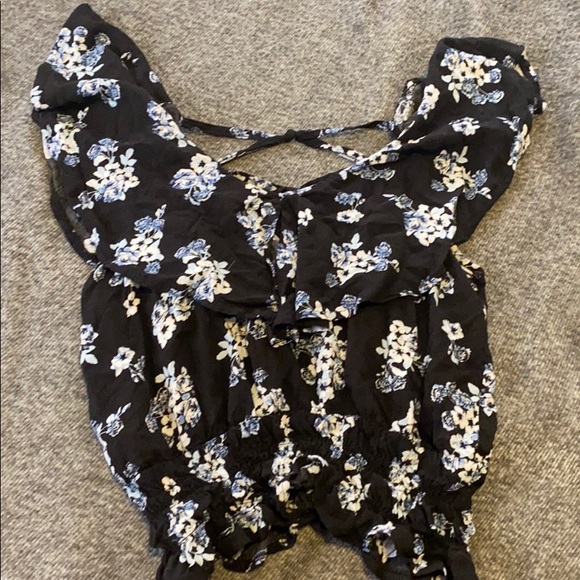 Flower top - Picture 1 of 1